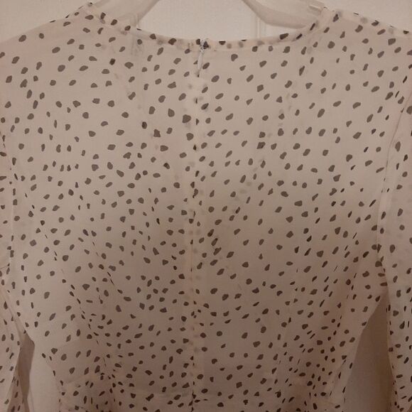 NWOT Ladies Size Small Beautiful Blouse 👚 - Picture 6 of 8